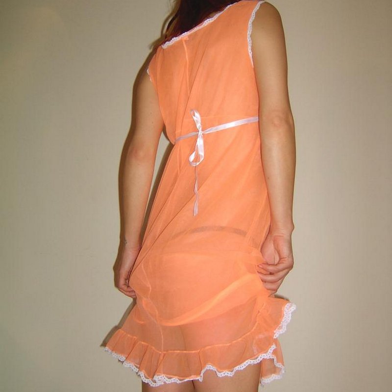 Emma 34 Escort Listonburg